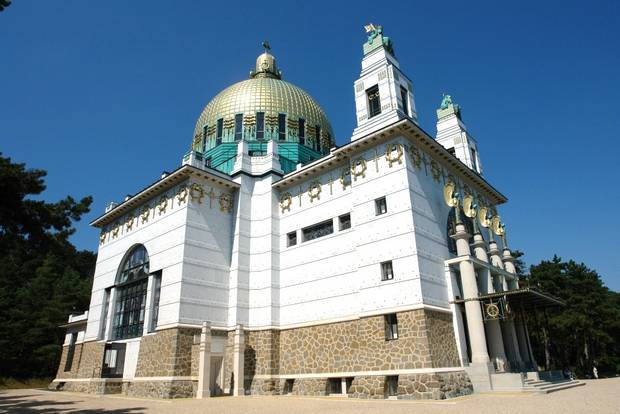  3. helyezett Otto Wagner mesterműve, a Steinhofi Leopoldskirche
