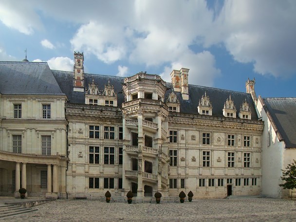 Breton hercegnő szíve a blois-i kastélyban