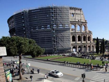 Lepődjön meg a római Colosseum színén!