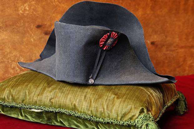 Többet nem látható Monacóban Napóleon kalapja