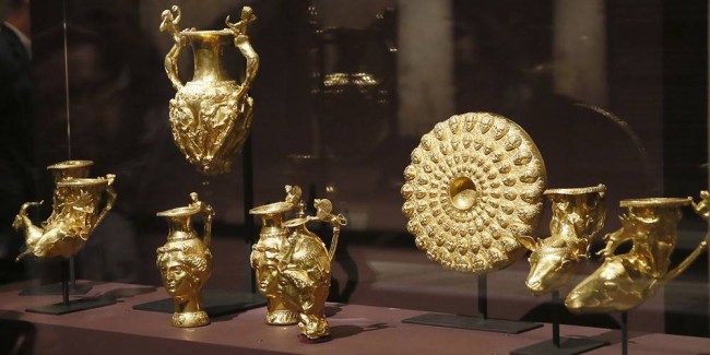Trák aranykincsek a Louvre-ban