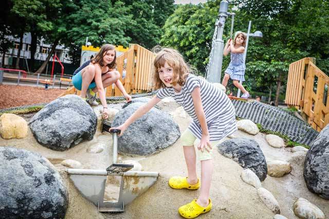 Új vízi játszótér nyílt Bécsben