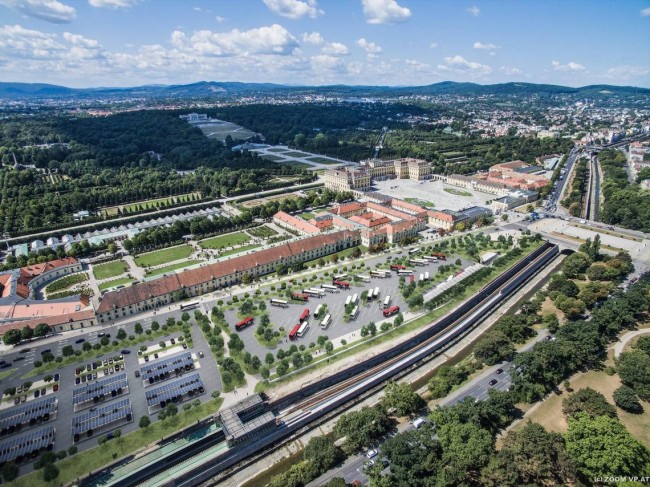 Schönbrunn kizöldül