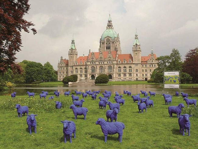 Hétvégén kék birkák lepik el Bécset
