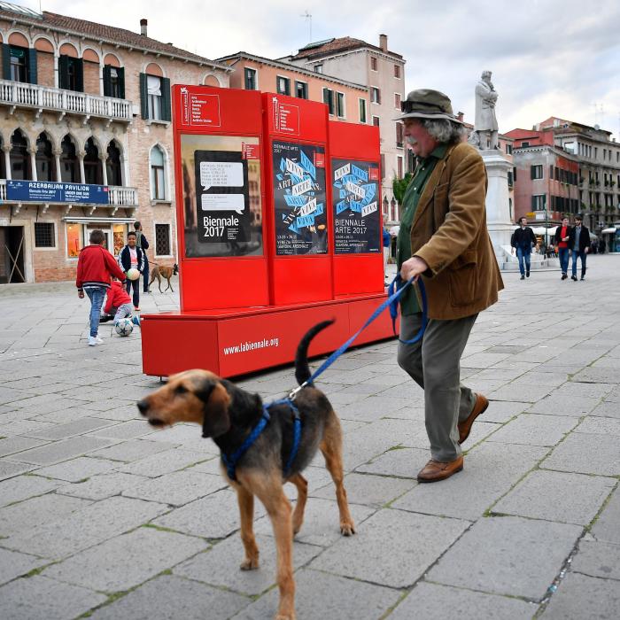 Az idei Velencei Biennálé a művészetet ünnepli 