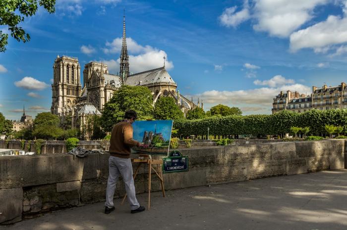 A Notre Dame-t eredeti formájában építik újjá