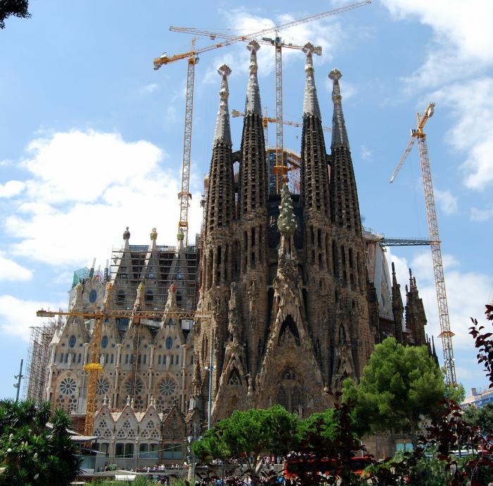 Nehéz helyzetbe került a barcelonai Sagrada Familia