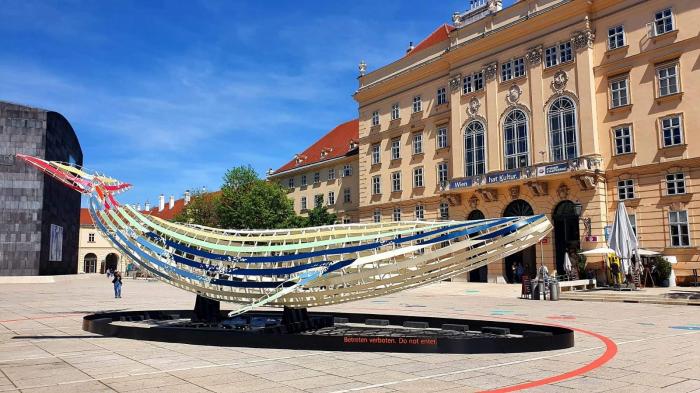 Meglepő: Öttonnás bálna vetődött partra Bécsben