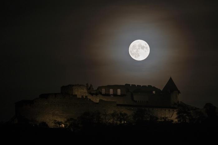 Misztikus képeken a Visegrádi vár