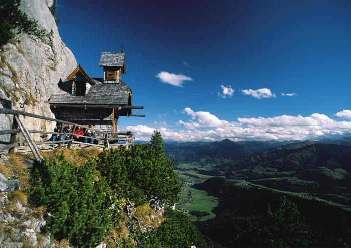 Pazar panorámájú hegyi templom lett az év legszebb helye Ausztriában