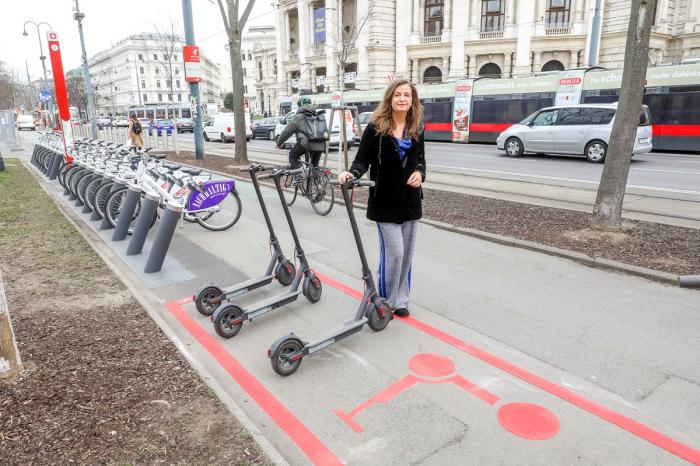 Változnak a rollleres városnézés szabályai Bécsben