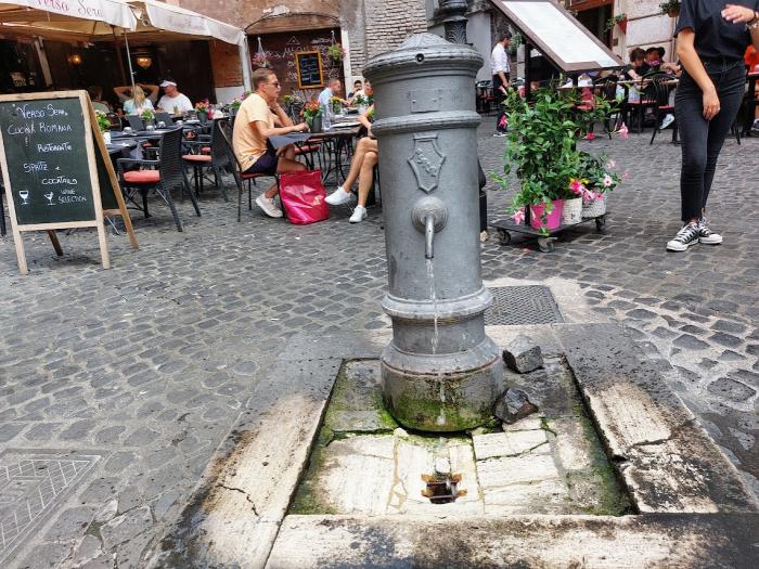 Kegyetlen Ferragosto vár a turistákra Olaszországban